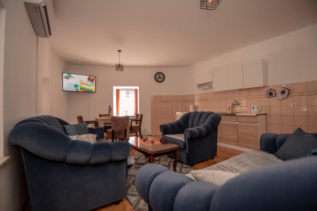 Apartman Nina Stari Grad Trebinje Buitenkant foto